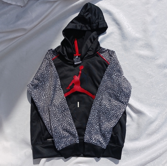 Nike Air Jordan Jumpman Therma Fit Pull over Boys Youth 7 Large - Picture 10 of 13